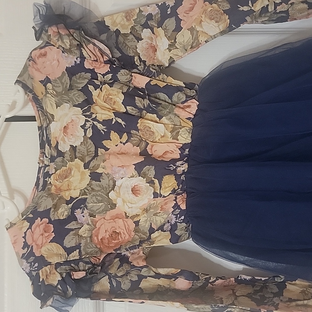 Girls Floral Dress size 6  euc - Picture 6 of 10